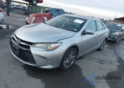 2016 Toyota Camry Le/Xle/Se/Xse z USA, uszkodzony, nr VIN 4T1BF1FK3GU183852